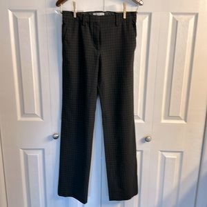 Women’s Gap perfect trouser size 2 long. Black with gray checkered pattern